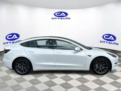 Used 2020 Tesla Model 3 Long Range image 2