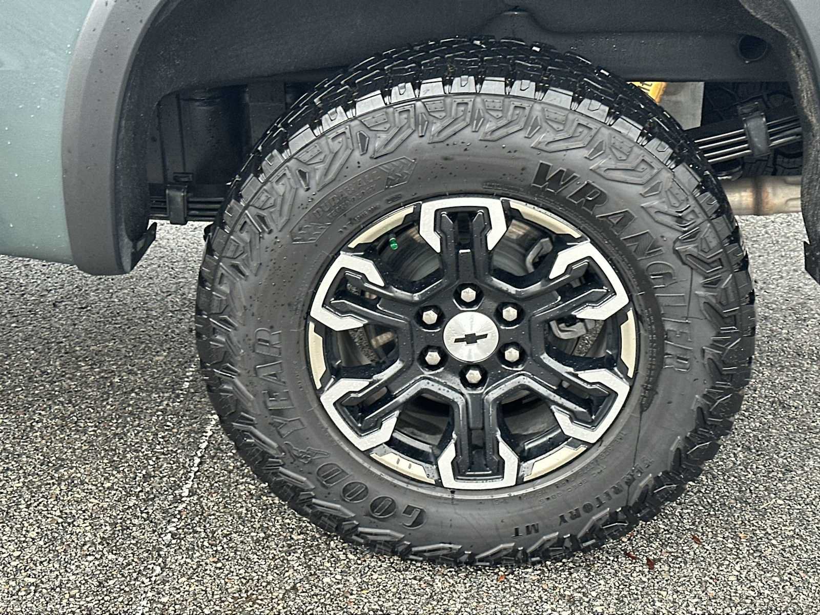 Certified 2025 Chevrolet Silverado 1500 ZR2 w/ Technology Package AWD/4WD image 12