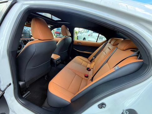 Used 2025 Lexus IS 300 w/ Premium Package RWD image 26