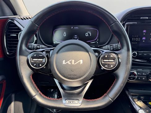 Used 2023 Kia Soul GT-Line w/ GT-Line Technology Package FWD image 19
