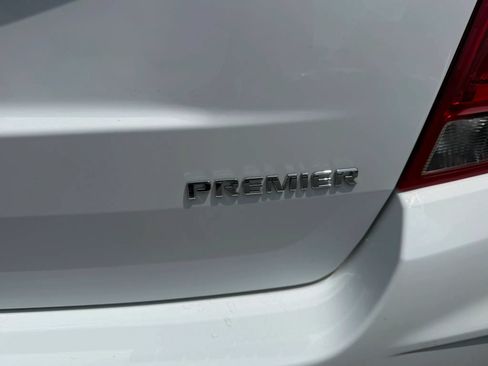 Used 2019 Chevrolet Trax Premier AWD/4WD image 40
