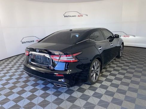 Used 2023 Nissan Maxima Platinum w/ Sport Mat Group FWD image 12