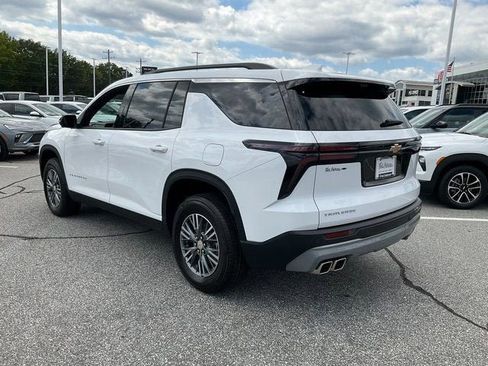 New 2026 Chevrolet Traverse LT w/ Driver Confidence Package image 21
