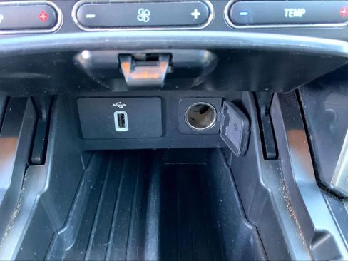 Used 2018 Ford Explorer Limited FWD image 31