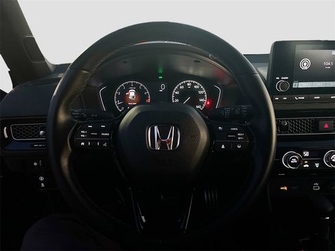 Used 2024 Honda Civic Sport image 11