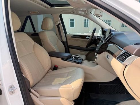 Used 2017 Mercedes-Benz GLE 350 4MATIC image 23