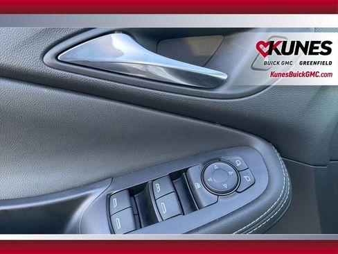 Used 2025 Buick Encore GX Preferred image 17