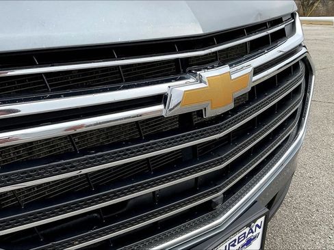 Used 2020 Chevrolet Traverse LT w/ LT Premium Package image 31