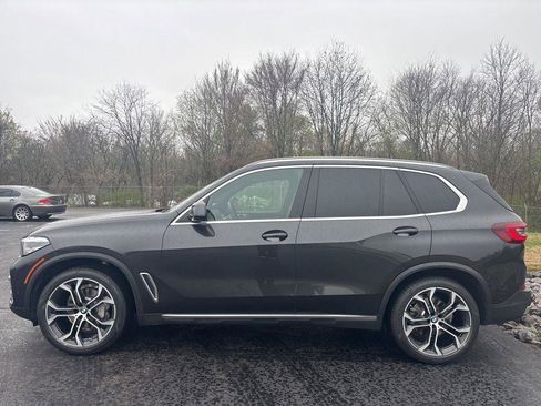 Used 2023 BMW X5 xDrive40i w/ Premium Package image 3