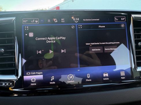 Used 2023 Chrysler Pacifica Touring-L image 19