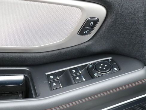 Used 2025 Ford Expedition Active AWD/4WD image 19