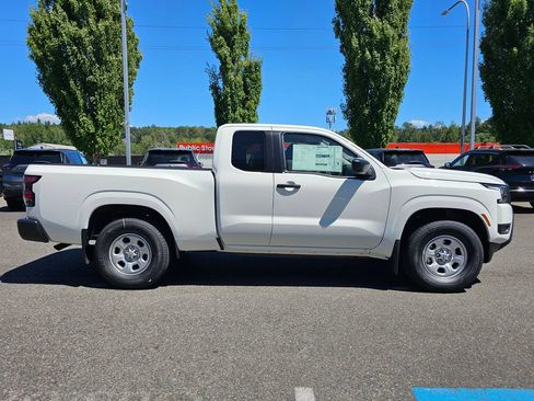 New 2026 Nissan Frontier S RWD image 4