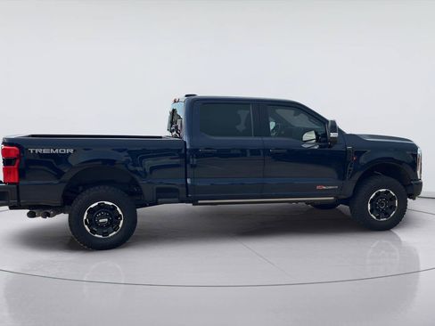 Used 2025 Ford F250 Lariat w/ Lariat Ultimate Package AWD/4WD image 6