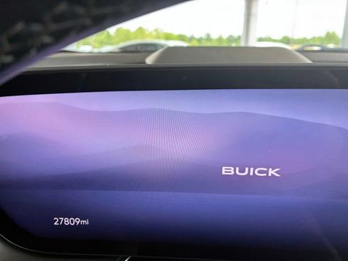 Used 2024 Buick Envision Preferred AWD/4WD image 19