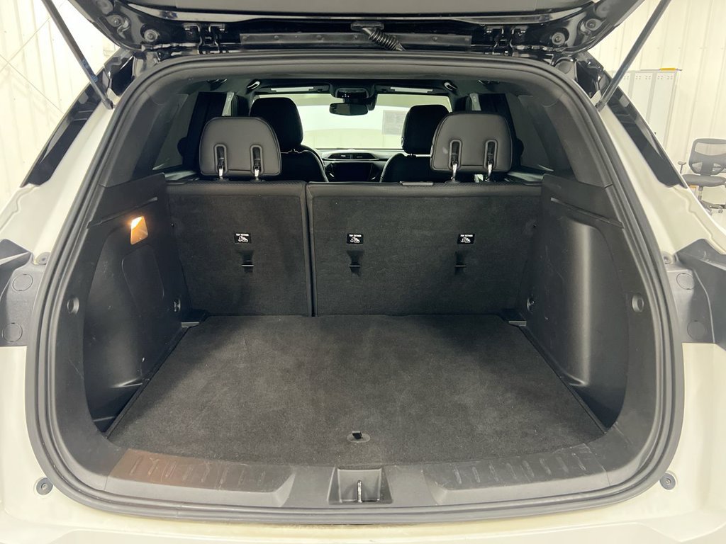 Used 2021 Chevrolet TrailBlazer RS FWD image 22