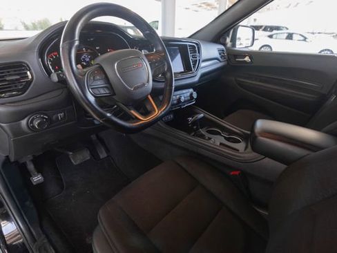 Used 2023 Dodge Durango GT image 7
