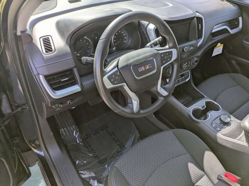 Used 2023 GMC Terrain SLE w/ Driver Convenience Package FWD image 11
