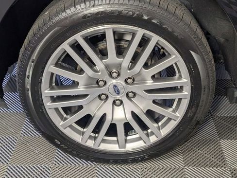 Used 2024 Ford Expedition Max Limited AWD/4WD image 8
