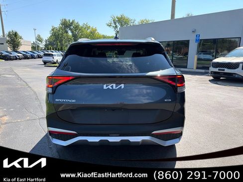 Certified 2023 Kia Sportage EX AWD/4WD image 8