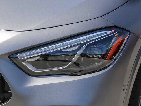 New 2026 Mercedes-Benz GLA 35 AMG 4MATIC image 7