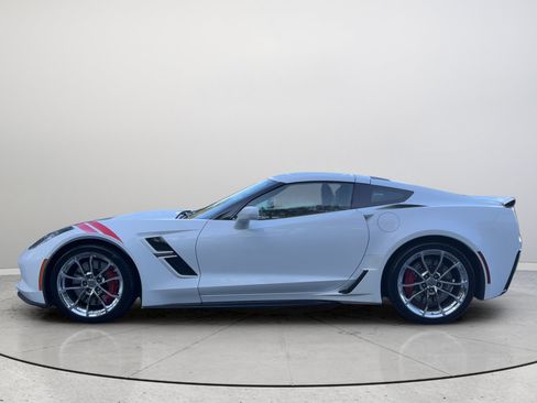 Used 2017 Chevrolet Corvette Grand Sport RWD image 6