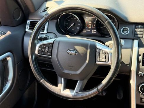 Used 2016 Land Rover Discovery Sport HSE Luxury AWD/4WD image 17