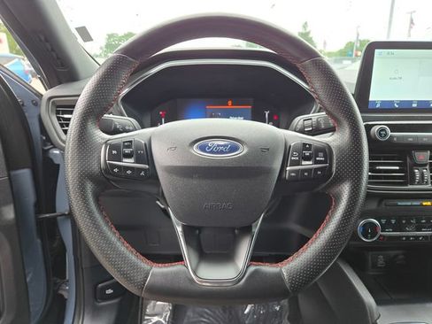 Used 2024 Ford Escape ST-Line AWD/4WD image 23