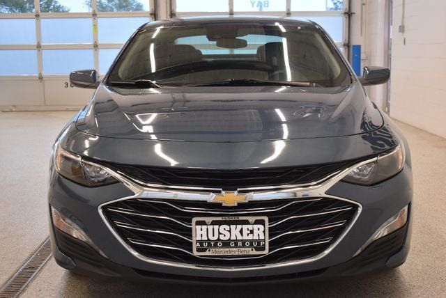 Used 2024 Chevrolet Malibu LT FWD image 3