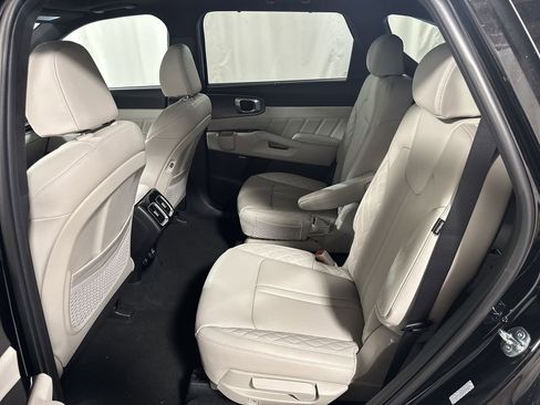 New 2025 Kia Sorento SX Prestige image 28