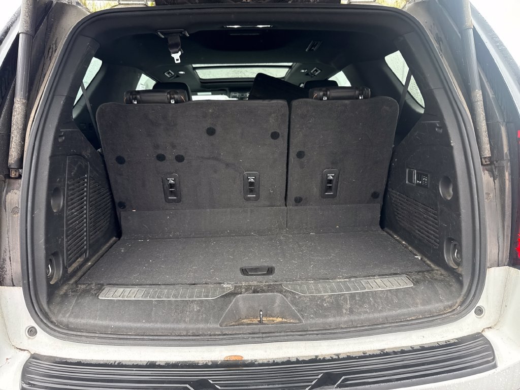 Used 2022 GMC Yukon AT4 AWD/4WD image 35