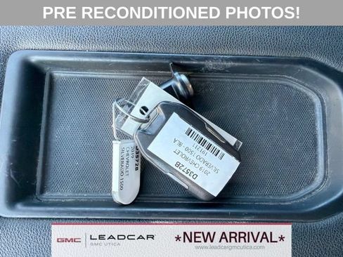 Used 2019 Chevrolet Silverado 1500 RST AWD/4WD image 26