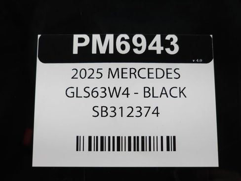 Used 2025 Mercedes-Benz GLS 63 AMG 4MATIC image 42