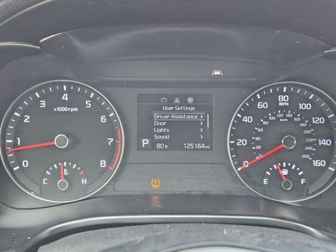 Used 2019 Kia Forte S w/ S Premium Package FWD image 14