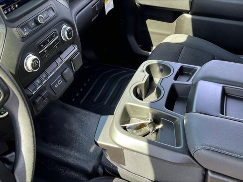 New 2024 GMC Sierra 3500 Pro w/ Convenience Package image 8