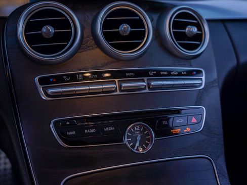 Used 2015 Mercedes-Benz C 63 AMG S image 30