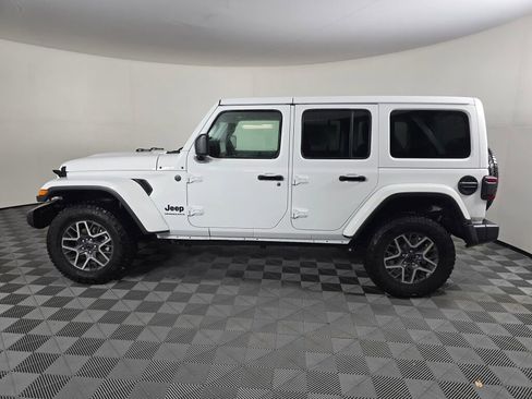 New 2025 Jeep Wrangler Sahara image 7