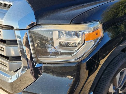 Used 2019 Toyota Tundra SR5 image 6