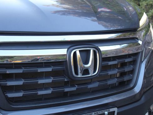 Used 2019 Honda Ridgeline RTL-T image 41
