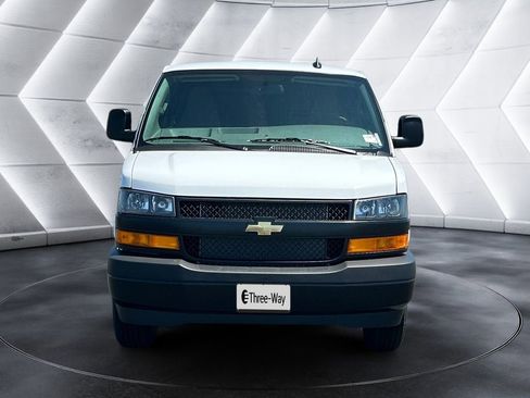 New 2026 Chevrolet Express 2500 w/ Driver Convenience Package RWD image 8