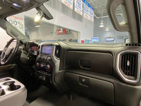 Used 2020 Chevrolet Silverado 1500 RST w/ True North Edition AWD/4WD image 31