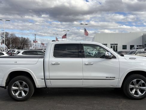 Used 2019 RAM 1500 Limited image 11
