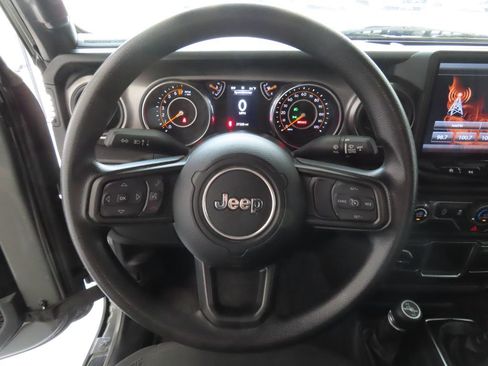 Used 2021 Jeep Wrangler Unlimited Sport AWD/4WD image 15