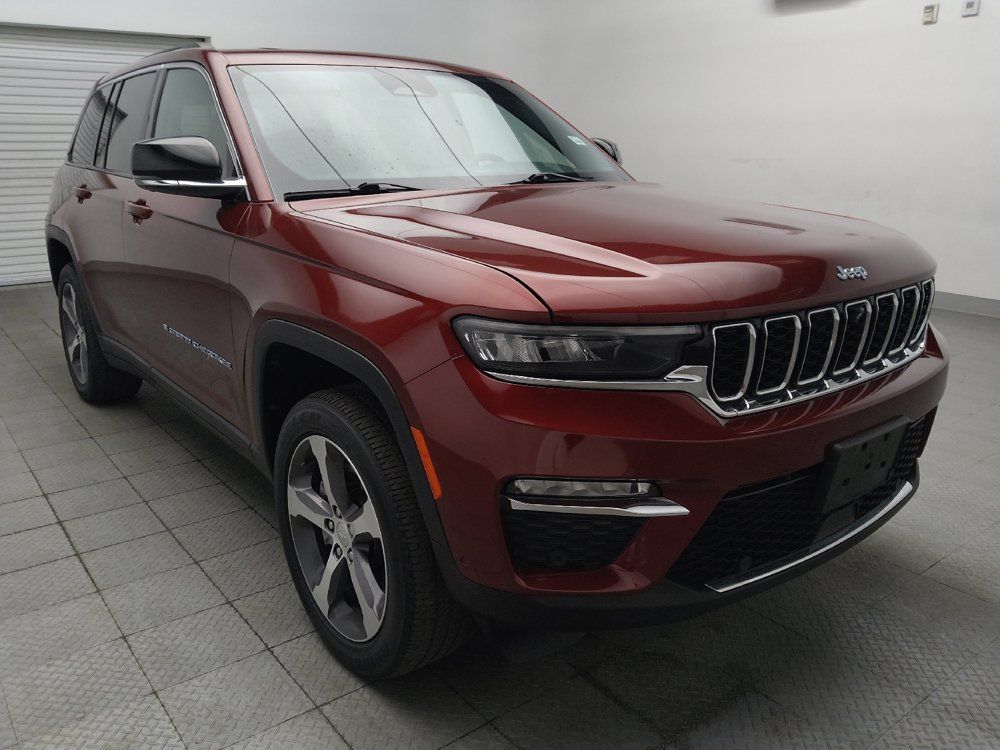 Used 2022 Jeep Grand Cherokee Limited 4xe w/ Luxury Tech Group II AWD/4WD image 13