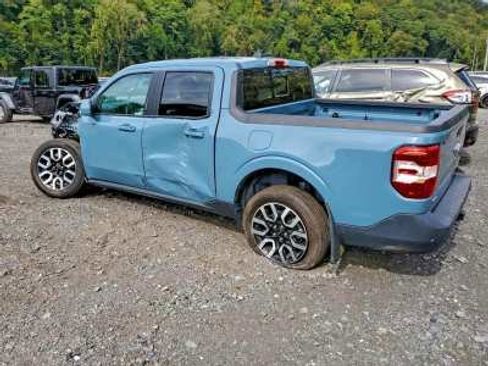 Used 2023 Ford Maverick Lariat w/ Lariat Luxury Package FWD image 4