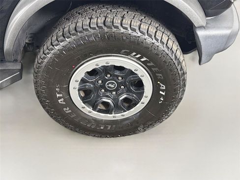 Used 2021 Ford Bronco 2-Door w/ Sasquatch Package AWD/4WD image 34