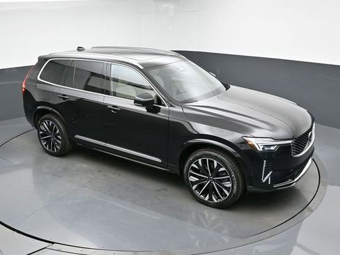 New 2026 Volvo XC90 T8 Plus image 46