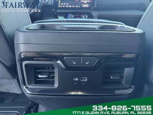 Used 2023 GMC Sierra 1500 AT4 image 25