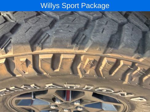 Used 2022 Jeep Gladiator Sport AWD/4WD image 54