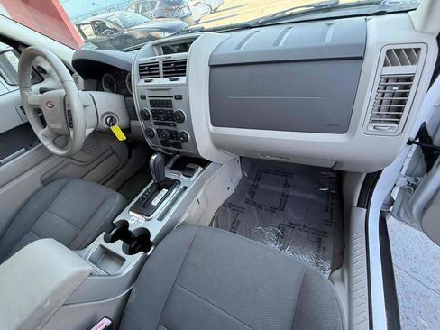 Used 2009 Ford Escape 4WD Hybrid image 22