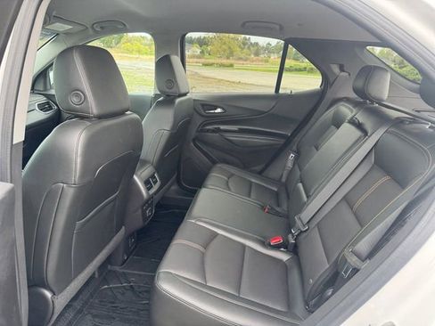 Used 2024 Chevrolet Equinox Premier AWD/4WD image 16